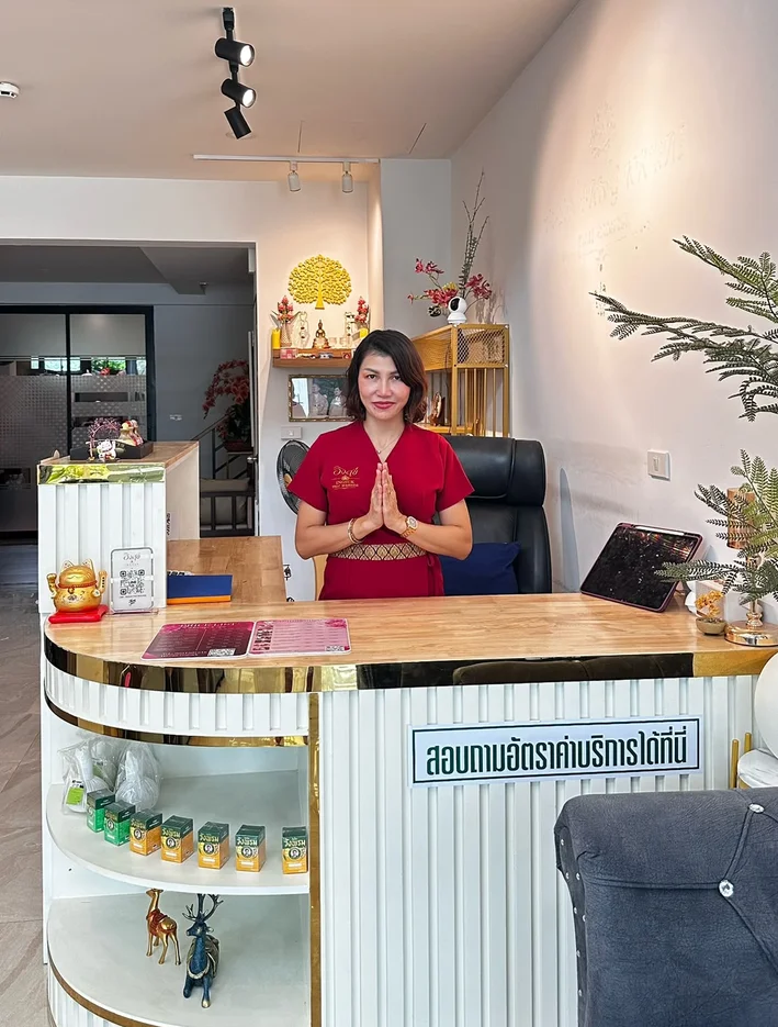 A warm welcome at Ingsuk Thai Massage